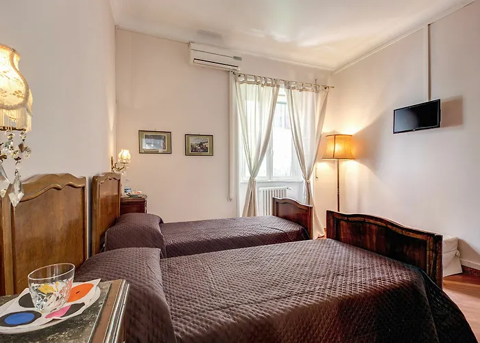 Bed & Breakfast Circus Maximus 4*